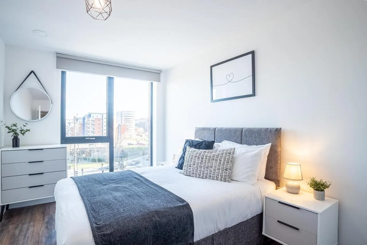 Sheffield Luxury Apartment - Great Central One Bedroom