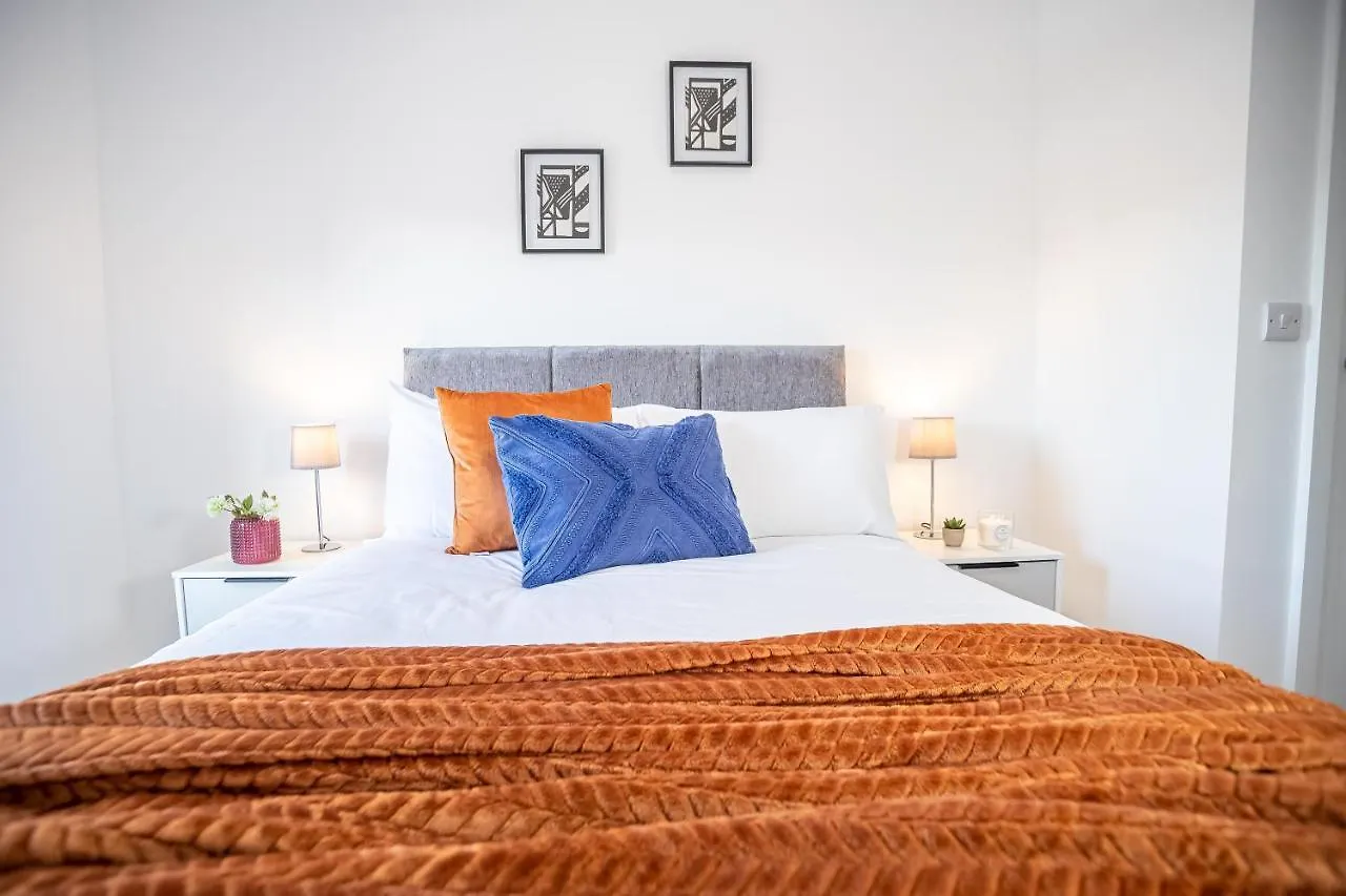 Sheffield Luxury Apartment - Great Central One Bedroom