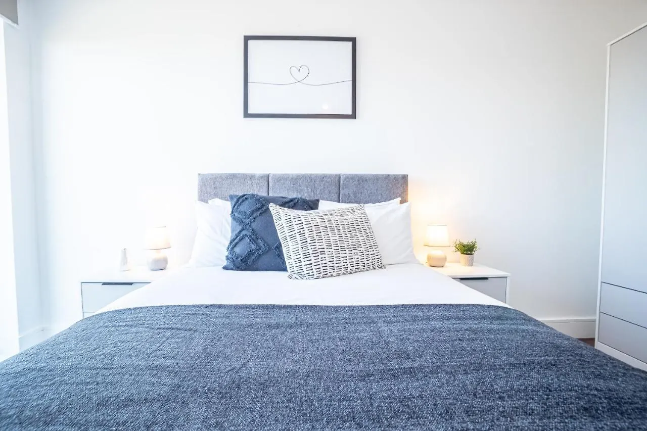 Sheffield Luxury Apartment - Great Central One Bedroom United Kingdom
